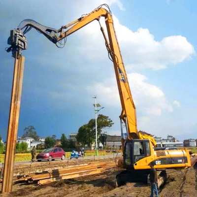 Coastal Excavator Pile Driving Boom 7.5 Ton Kecepatan 40Max untuk CAT kobelco Hitachi