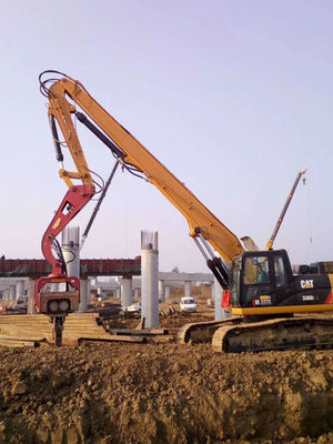 Pile Driving dan Pile Pulling Excavator Pile Driving Arm CAT340 Disesuaikan dengan Pile Driver