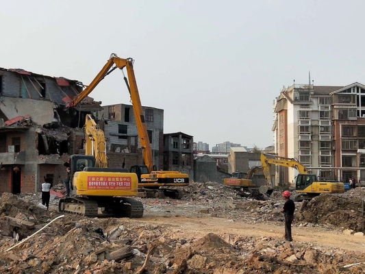 Excavator Tiga Bagian Demolition Boom Untuk Kucing Hitiachi Komatsu Etc