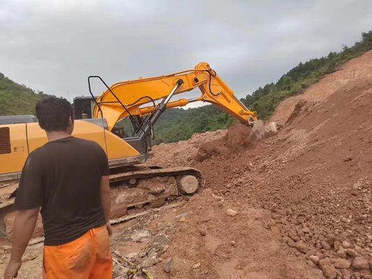 ZHONGHE Q355B 27T Excavator Tunnel Boom Hammer Untuk PC HD ZX