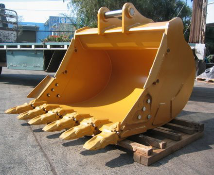 Bucket Batu Excavator Sandblasted Dengan Plat Gigi 25mm Q345B