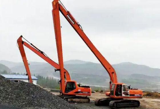 Kualitas Tinggi Disesuaikan Long Boom Long Reach Excavator Arm Boom Bagian Mesin Konstruksi 100-120ton EX1200