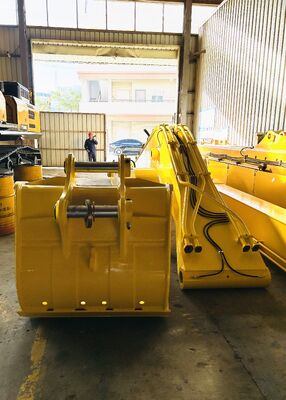 16M Long Reach Boom Arm Excavator Extension Boom Arm untuk SH490 Excavator